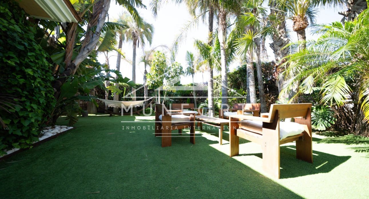 6 makuuhuone Huvila lomavuokrausta paikassa Torrevieja mukana uima-altaan - 1 300 € (Ref: 9807167)