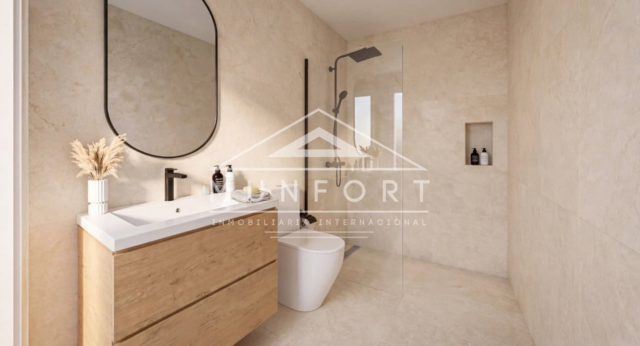 Casa de 3 habitaciones en Santiago de la Ribera en venta con piscina - 369.900 € (Ref: 9807447)