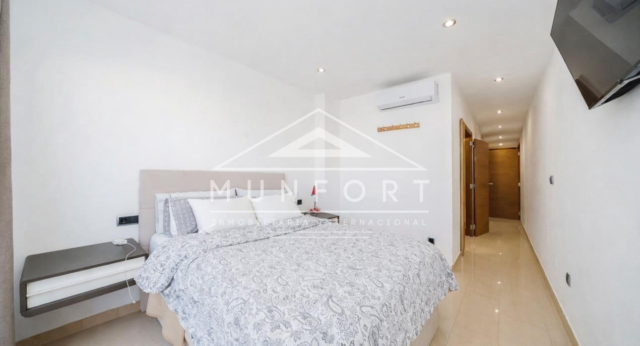 Adosado de 7 habitaciones en Pilar de la Horadada en venta - 749.000 € (Ref: 9809826)