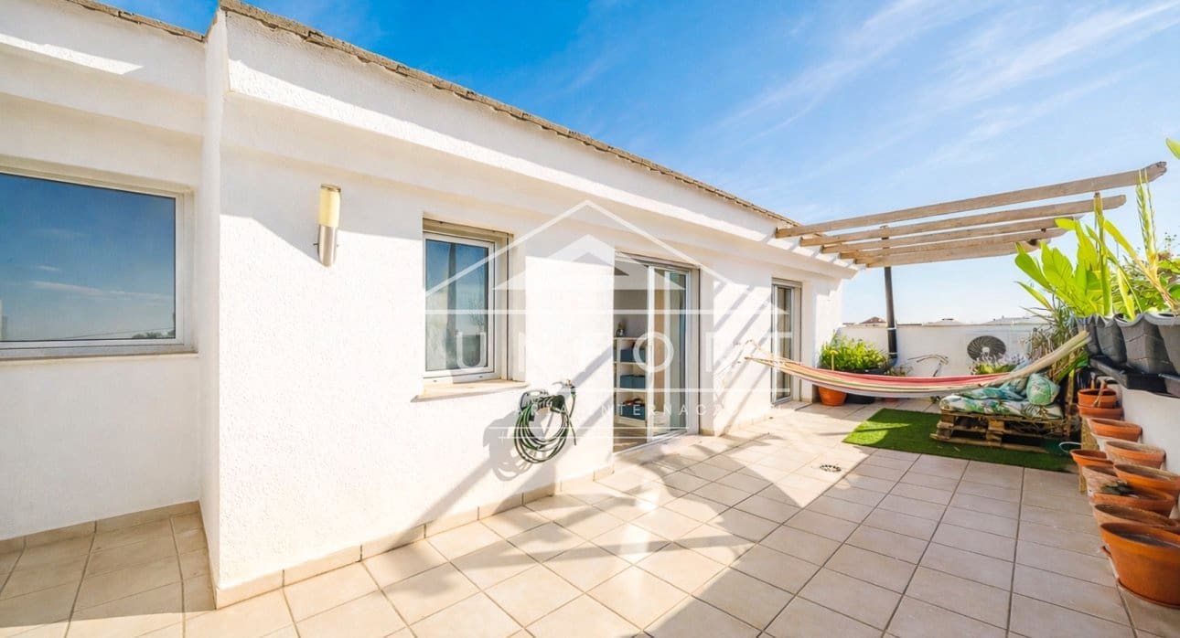 Adosado de 7 habitaciones en Pilar de la Horadada en venta - 749.000 € (Ref: 9809826)