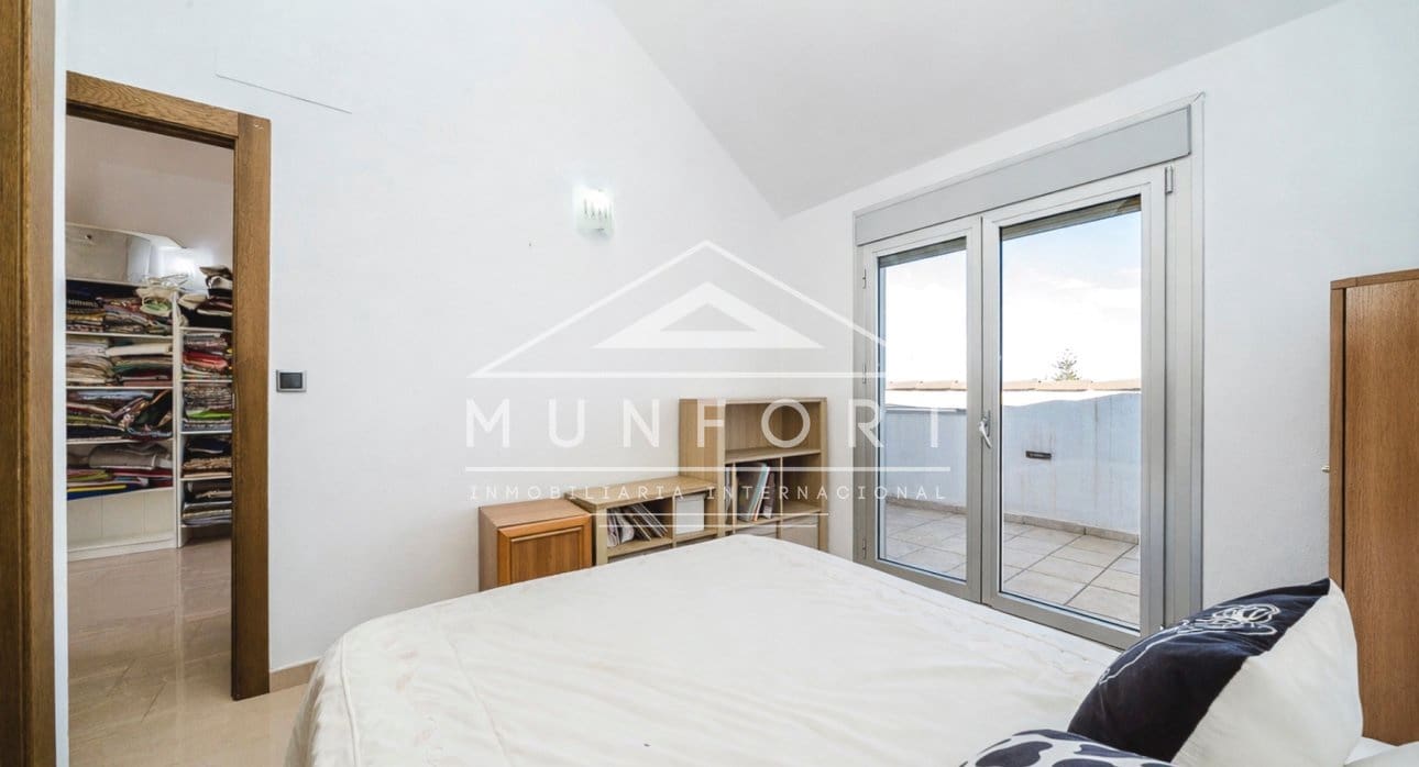 Adosado de 7 habitaciones en Pilar de la Horadada en venta - 749.000 € (Ref: 9809826)