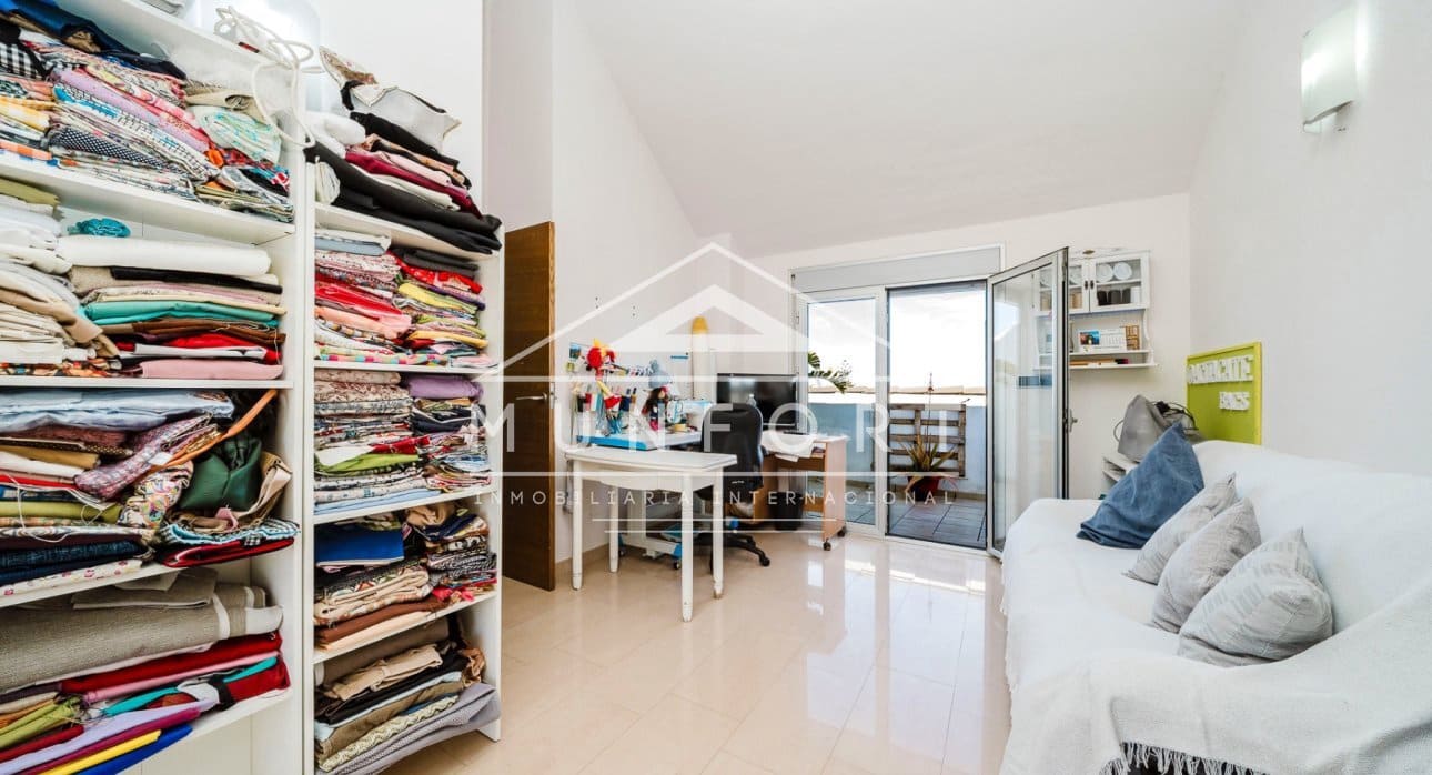 Adosado de 7 habitaciones en Pilar de la Horadada en venta - 749.000 € (Ref: 9809826)