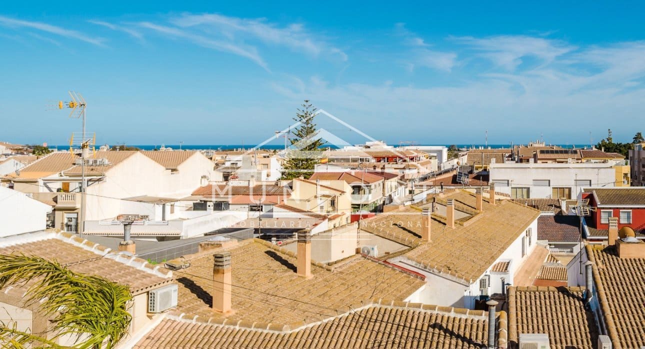 Adosado de 7 habitaciones en Pilar de la Horadada en venta - 749.000 € (Ref: 9809826)