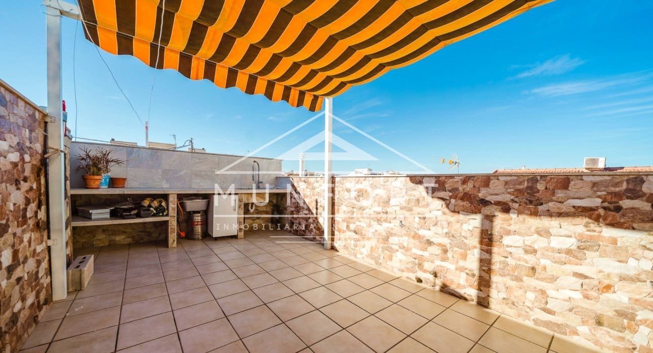 Adosado de 7 habitaciones en Pilar de la Horadada en venta - 749.000 € (Ref: 9809826)