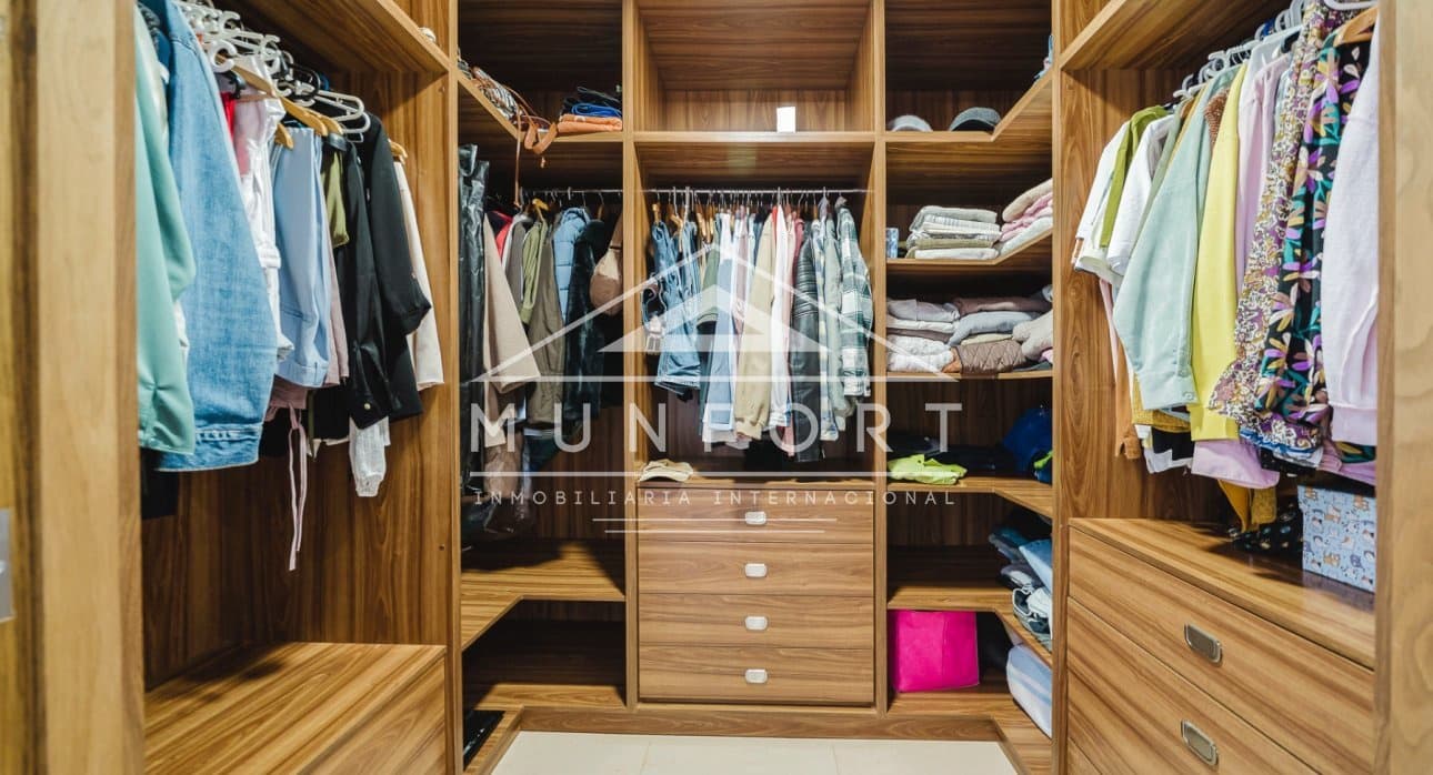 Adosado de 7 habitaciones en Pilar de la Horadada en venta - 749.000 € (Ref: 9809826)