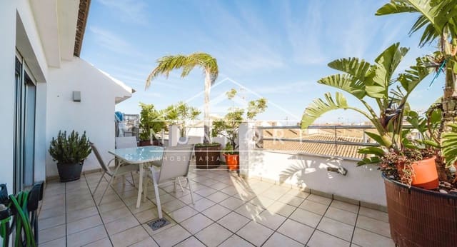 Adosado de 7 habitaciones en Pilar de la Horadada en venta - 749.000 € (Ref: 9809826)