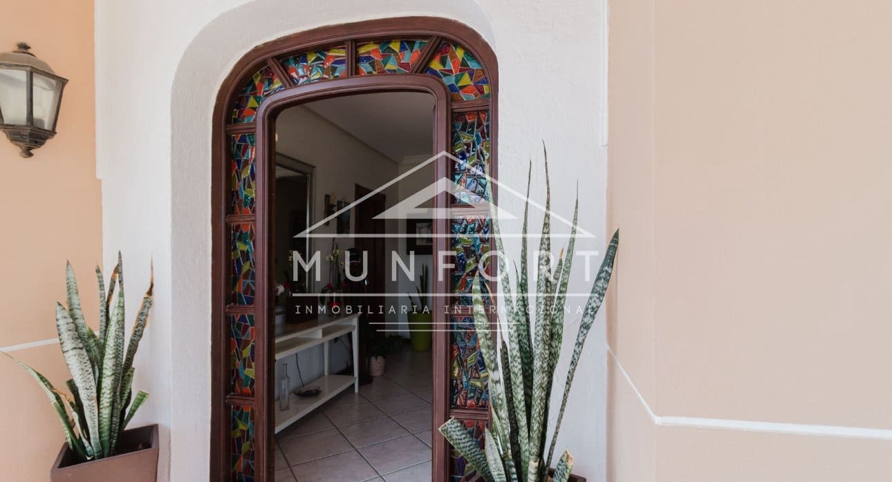 5 quarto Moradia para venda em Torrevieja com piscina - 950 000 € (Ref: 9815123)