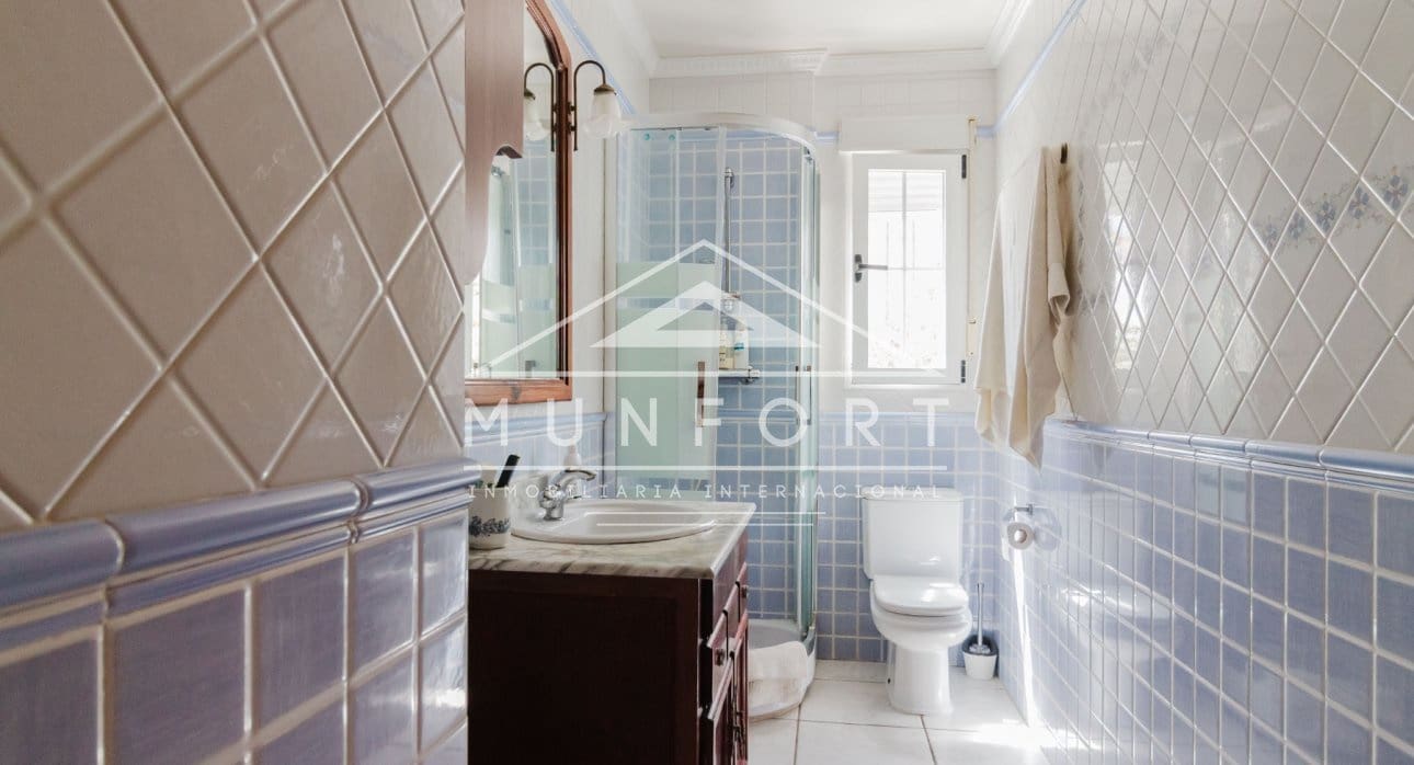 5 quarto Moradia para venda em Torrevieja com piscina - 950 000 € (Ref: 9815123)