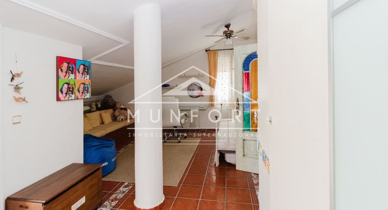 5 quarto Moradia para venda em Torrevieja com piscina - 950 000 € (Ref: 9815123)