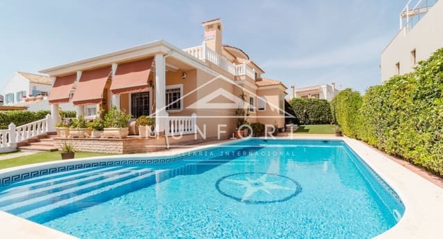 5 chambre Villa/Maison à vendre à Cañada del Molino, Torrevieja avec piscine - 950 000 € (Ref: 9815123)