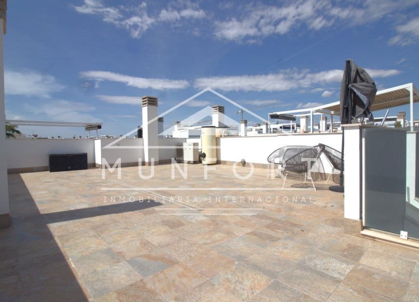 2 bedroom Bungalow for sale in Pilar de la Horadada with pool - € 295,000 (Ref: 9816623)