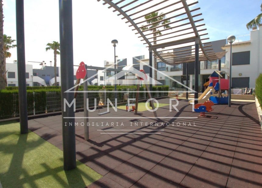 2 bedroom Bungalow for sale in Pilar de la Horadada with pool - € 295,000 (Ref: 9816623)