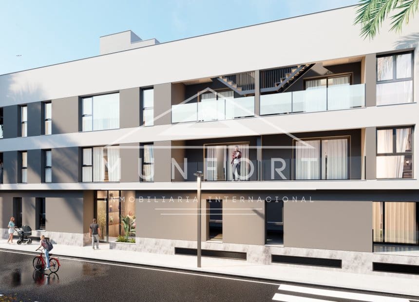 3 soveværelse Penthouse til salg i Lo Pagan med swimmingpool - € 317.000 (Ref: 9830381)