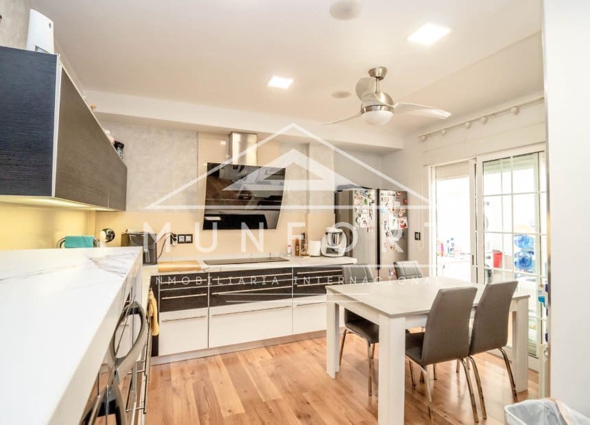4 soveværelse Byhus til salg i San Javier - € 309.000 (Ref: 9834570)