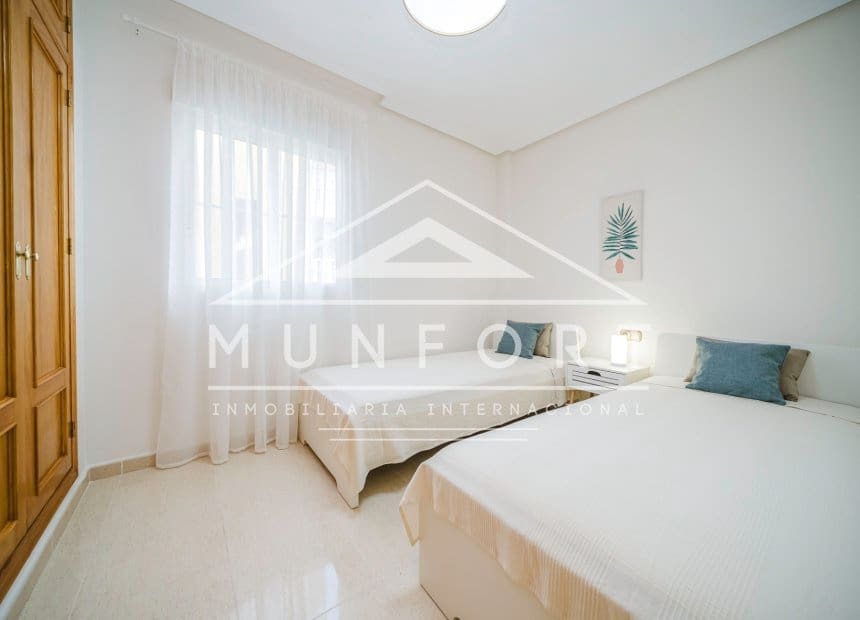 2 soveværelse Lejlighed til salg i Orihuela Costa med swimmingpool - € 169.000 (Ref: 9834676)