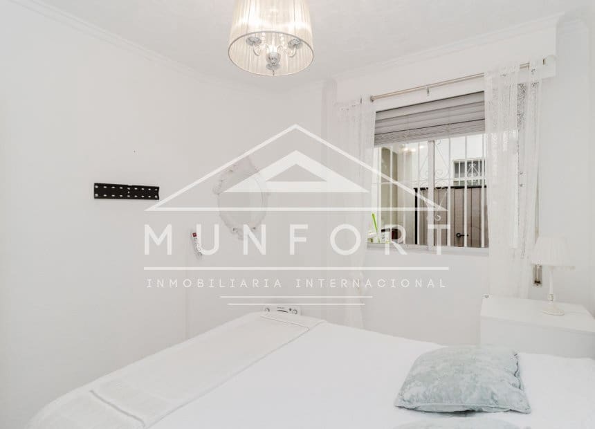 3 sovrum Lägenhet för semesterbostäder i Torrevieja - 1 300 € (Ref: 9838284)