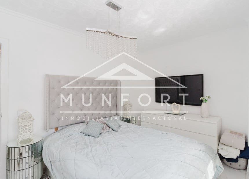 3 sovrum Lägenhet för semesterbostäder i Torrevieja - 1 300 € (Ref: 9838284)