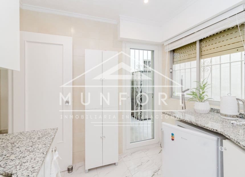 3 sovrum Lägenhet för semesterbostäder i Torrevieja - 1 300 € (Ref: 9838284)