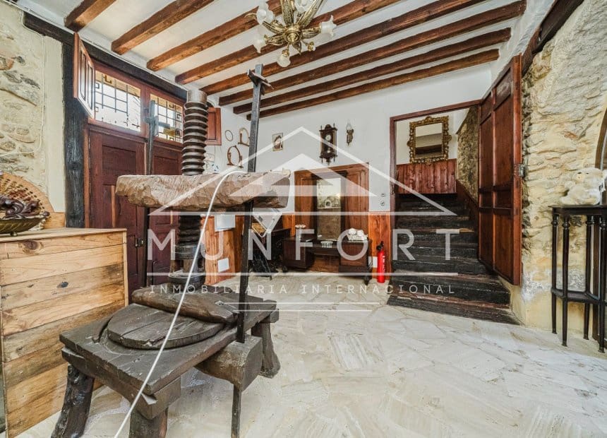 10 sovrum Villa till salu i Orihuela med pool - 1 750 000 € (Ref: 9838285)
