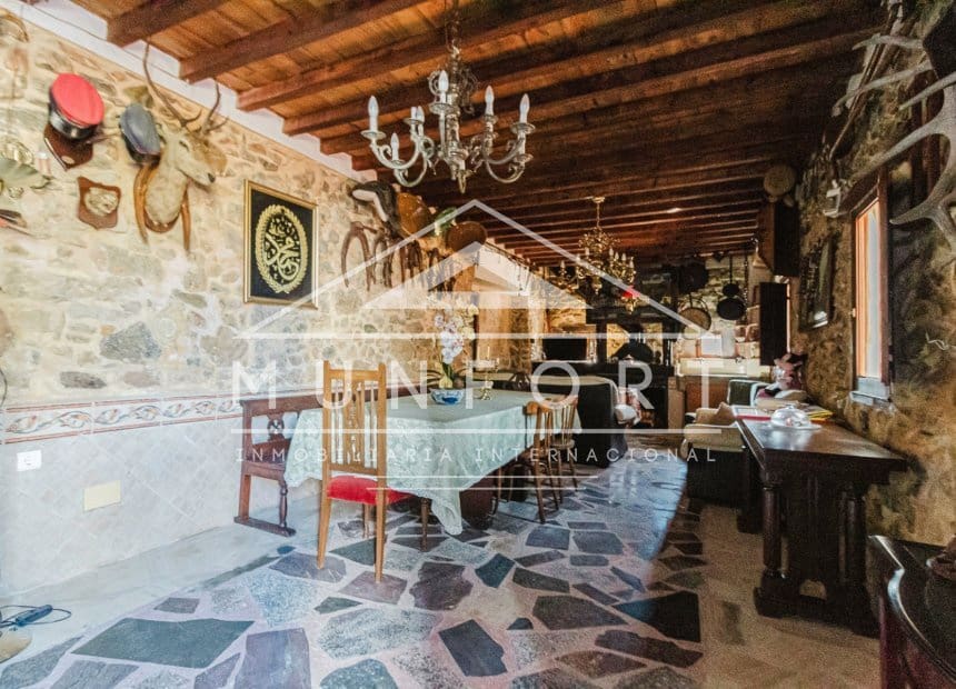 10 sovrum Villa till salu i Orihuela med pool - 1 750 000 € (Ref: 9838285)