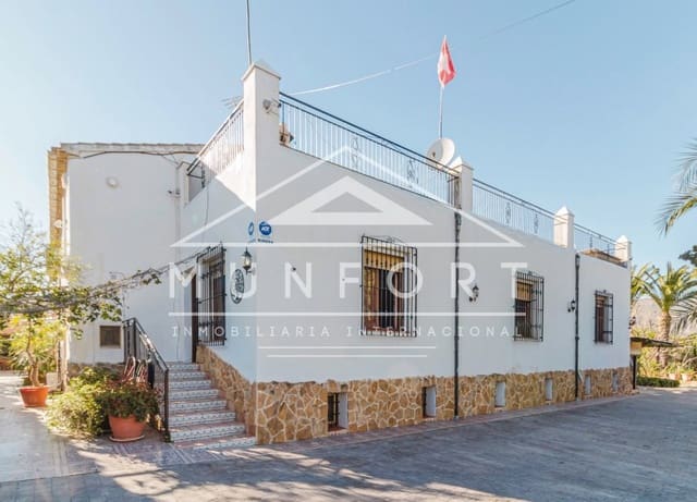10 sovrum Villa till salu i Orihuela ciudad, Orihuela med pool - 1 750 000 € (Ref: 9838285)