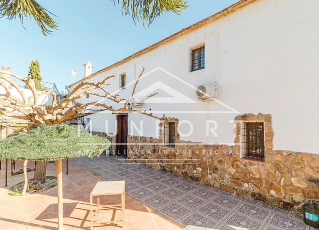10 sovrum Villa till salu i Orihuela ciudad, Orihuela med pool - 1 750 000 € (Ref: 9838285)