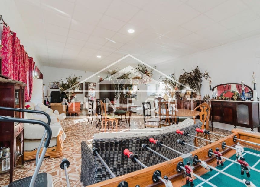 10 sovrum Villa till salu i Orihuela med pool - 1 750 000 € (Ref: 9838285)