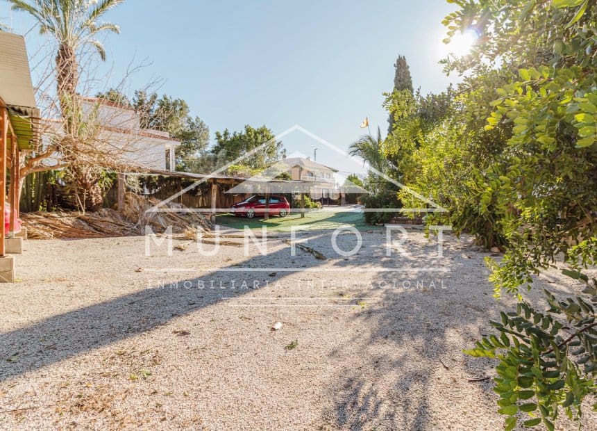 10 sovrum Villa till salu i Orihuela med pool - 1 750 000 € (Ref: 9838285)