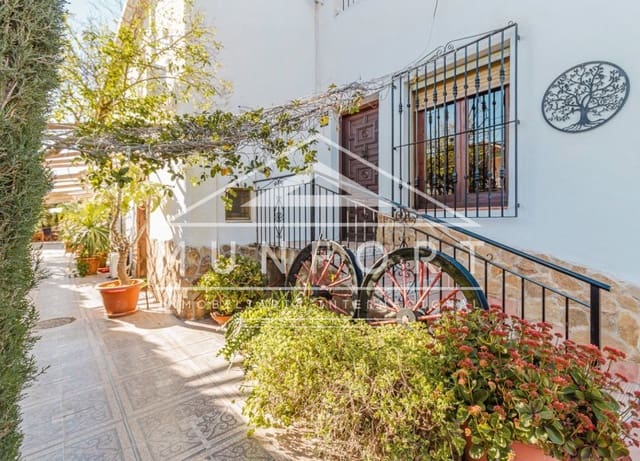 10 sovrum Villa till salu i Orihuela ciudad, Orihuela med pool - 1 750 000 € (Ref: 9838285)