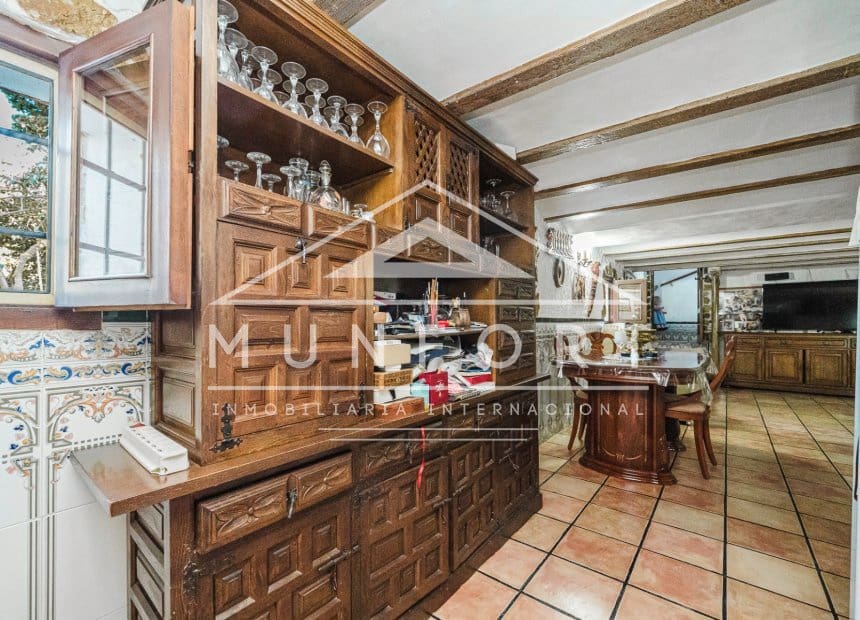 10 sovrum Villa till salu i Orihuela med pool - 1 750 000 € (Ref: 9838285)