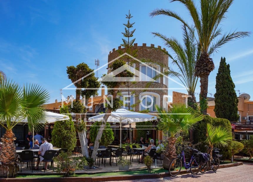 2 soverom Leilighet til salgs i Playa Flamenca med svømmebasseng - € 199 000 (Ref: 9838687)