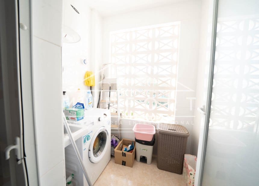2 soverom Leilighet til salgs i Playa Flamenca med svømmebasseng - € 199 000 (Ref: 9838687)