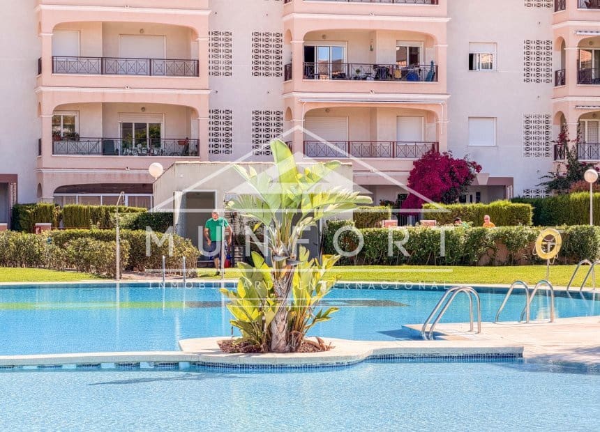 2 soverom Leilighet til salgs i Playa Flamenca med svømmebasseng - € 199 000 (Ref: 9838687)