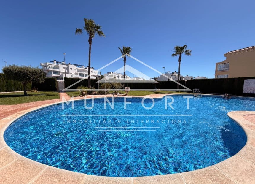 2 chambre Villa/Maison à vendre à Orihuela Costa avec piscine - 230 000 € (Ref: 9838691)