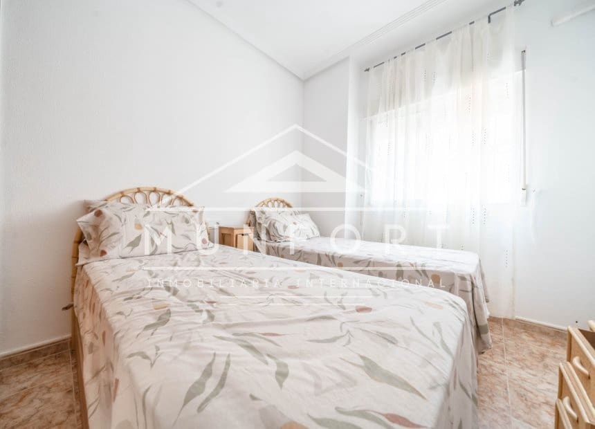 2 chambre Villa/Maison à vendre à Orihuela Costa avec piscine - 230 000 € (Ref: 9838691)