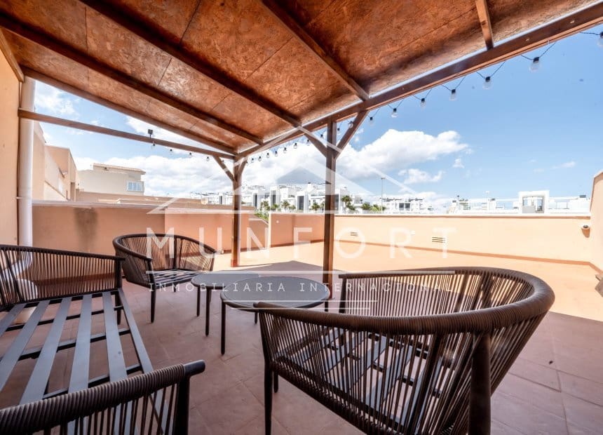 2 chambre Villa/Maison à vendre à Orihuela Costa avec piscine - 230 000 € (Ref: 9838691)