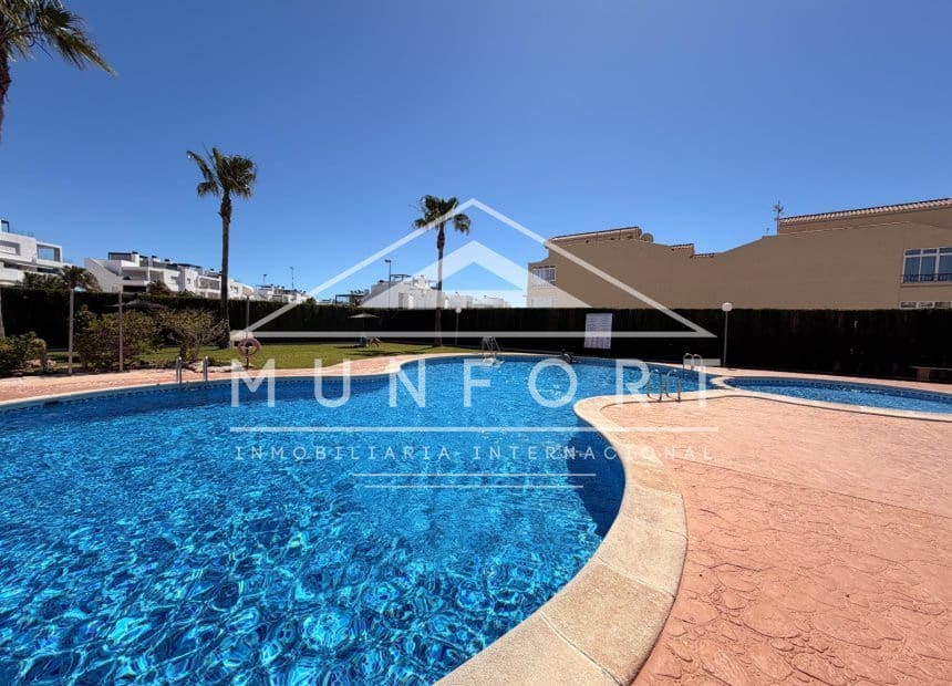2 chambre Villa/Maison à vendre à Orihuela Costa avec piscine - 230 000 € (Ref: 9838691)