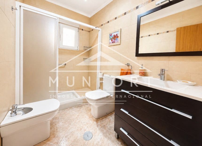 3 makuuhuone Paritalo myytävänä paikassa Santiago de la Ribera - 385 000 € (Ref: 9841738)
