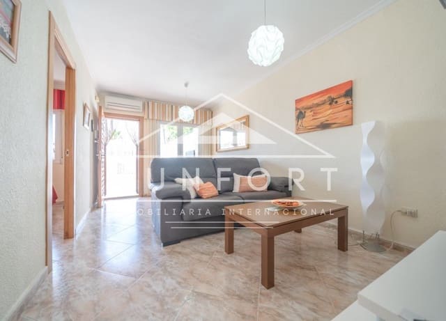 3 makuuhuone Paritalo myytävänä paikassa Santiago de la Ribera, San Javier - 385 000 € (Ref: 9841738)