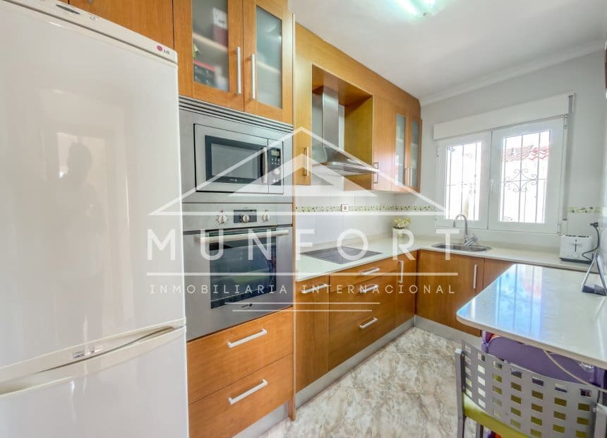 3 makuuhuone Paritalo myytävänä paikassa Santiago de la Ribera - 385 000 € (Ref: 9841738)