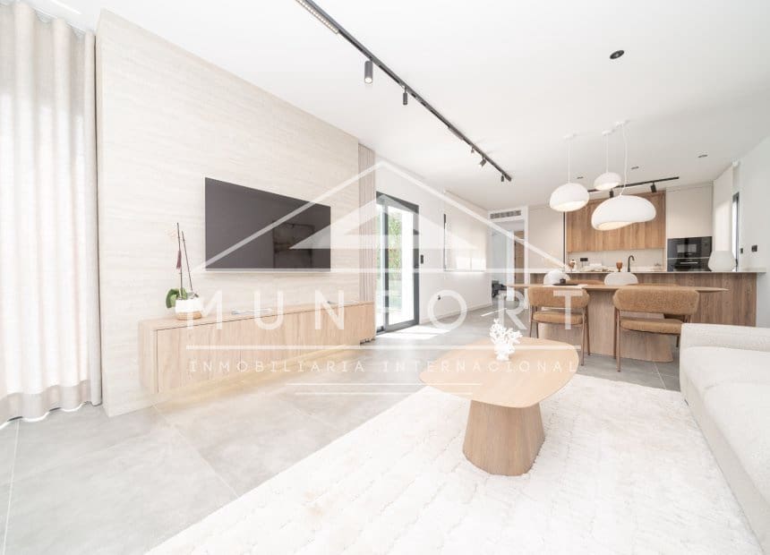 3 slaapkamer Villa te koop in Los Alcazares - € 869.900 (Ref: 9841868)