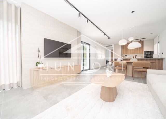 3 slaapkamer Villa te koop in Los Alcázares - € 869.900 (Ref: 9841868)