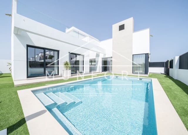3 slaapkamer Villa te koop in Los Alcázares - € 869.900 (Ref: 9841868)