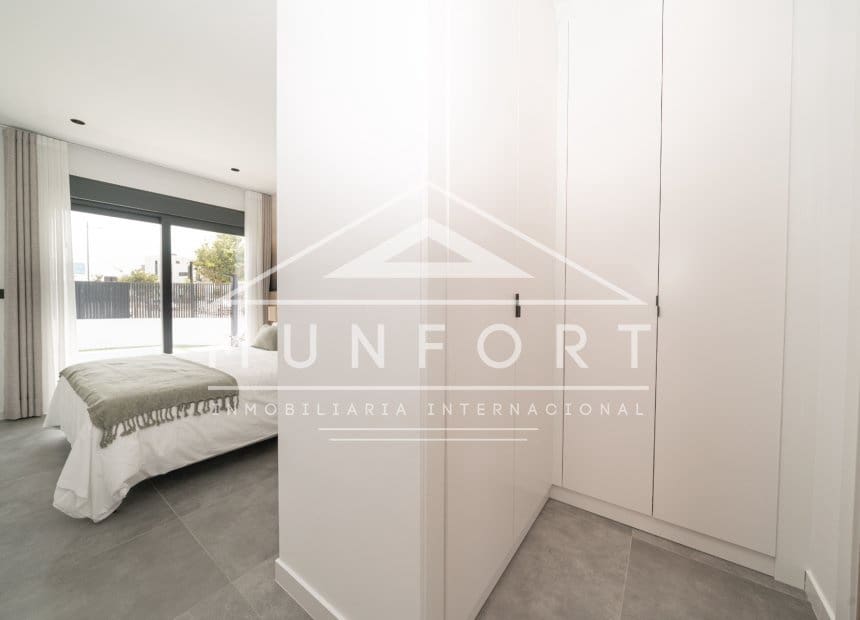 3 slaapkamer Villa te koop in Los Alcazares - € 869.900 (Ref: 9841868)