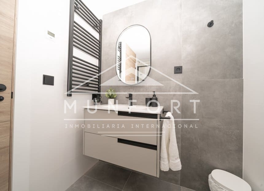 3 slaapkamer Villa te koop in Los Alcazares - € 869.900 (Ref: 9841868)