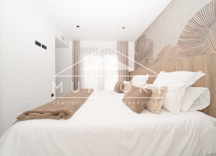 3 slaapkamer Villa te koop in Los Alcazares - € 869.900 (Ref: 9841868)