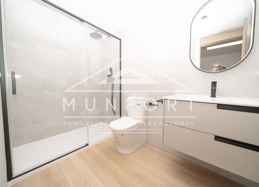 3 slaapkamer Villa te koop in Los Alcazares - € 869.900 (Ref: 9841868)