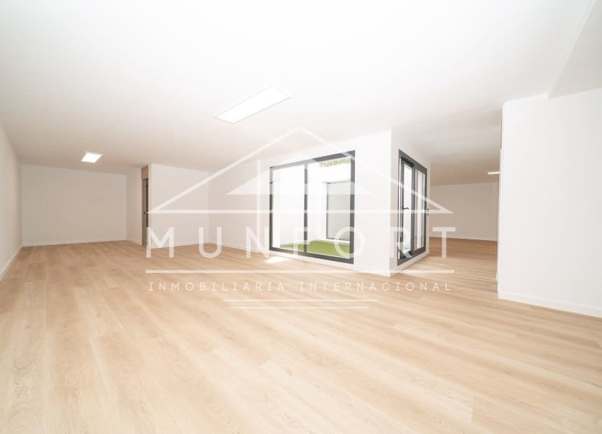 3 slaapkamer Villa te koop in Los Alcazares - € 869.900 (Ref: 9841868)
