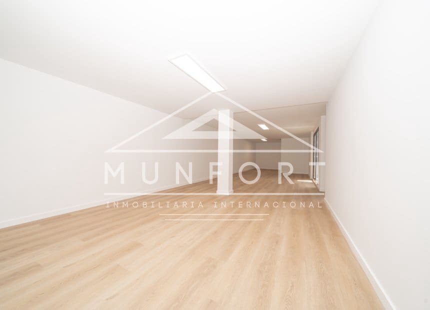 3 slaapkamer Villa te koop in Los Alcazares - € 869.900 (Ref: 9841868)