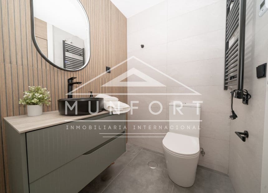3 slaapkamer Villa te koop in Los Alcazares - € 869.900 (Ref: 9841868)